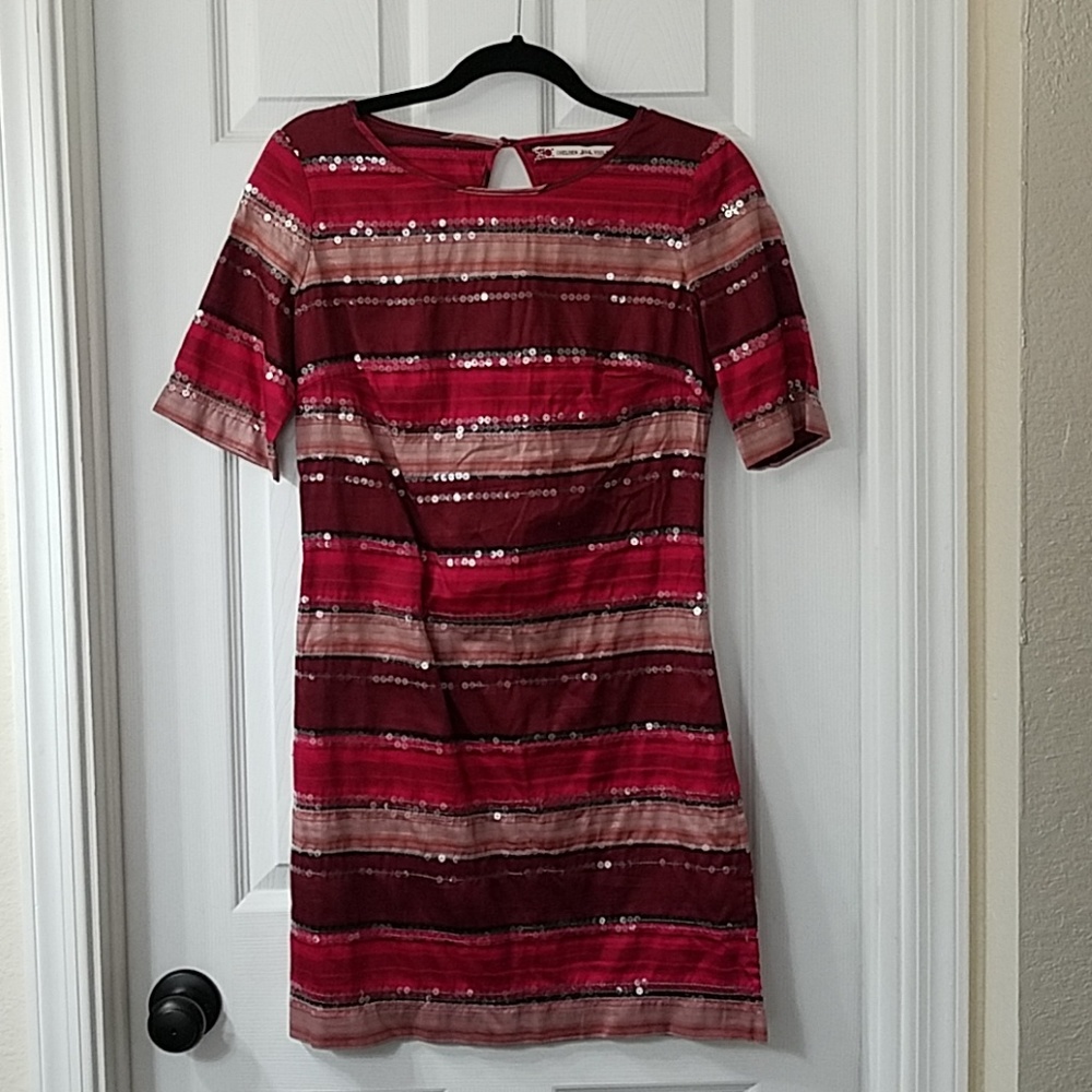 NWT- 100% Cotton beautiful detail!